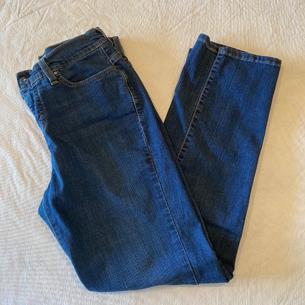LEVI'S WOMEN'S PERFECTLY SLIMMING DEMIN PANTS